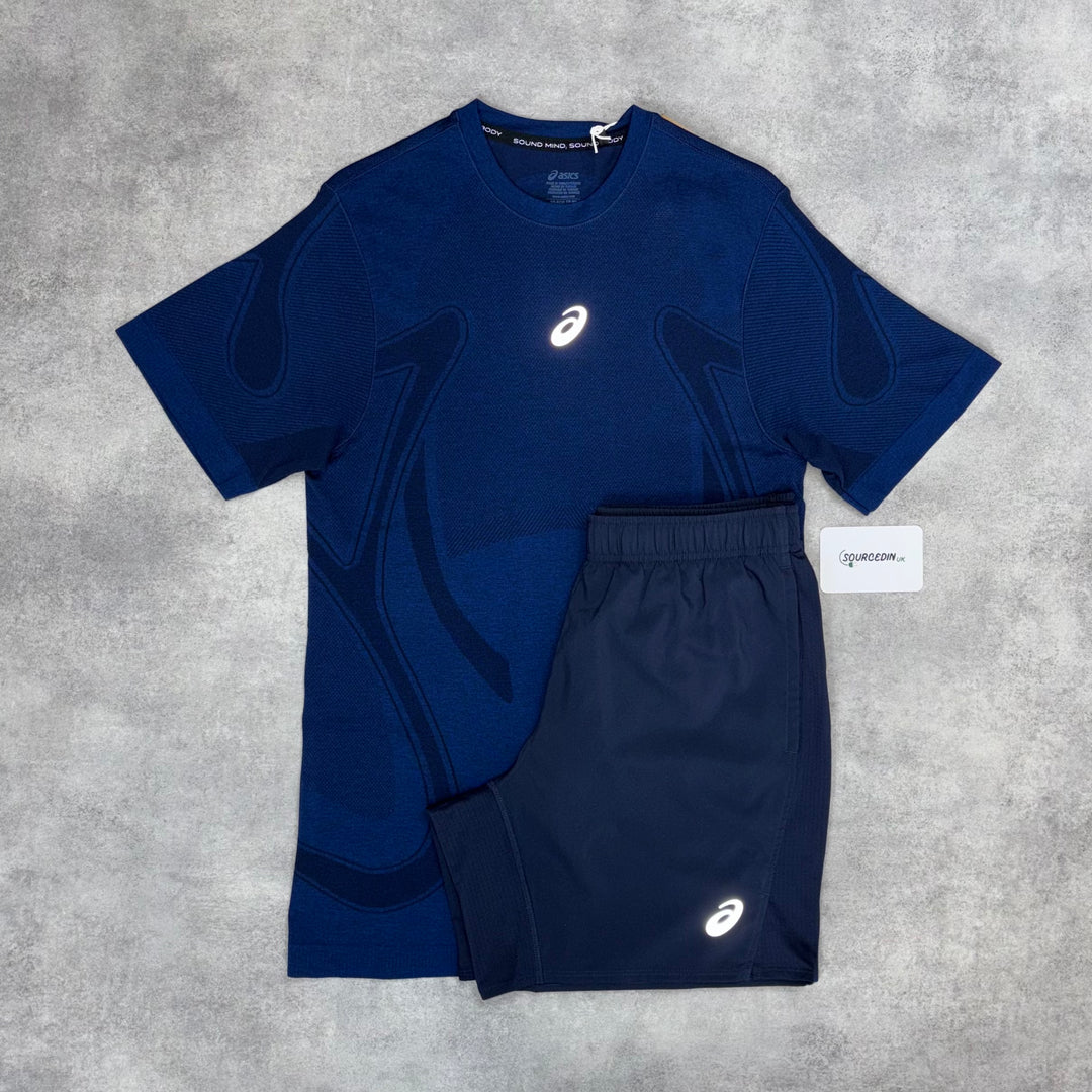 Asics Seamless T-Shirt Midnight & Midnight 7” Sport Run Shorts Set