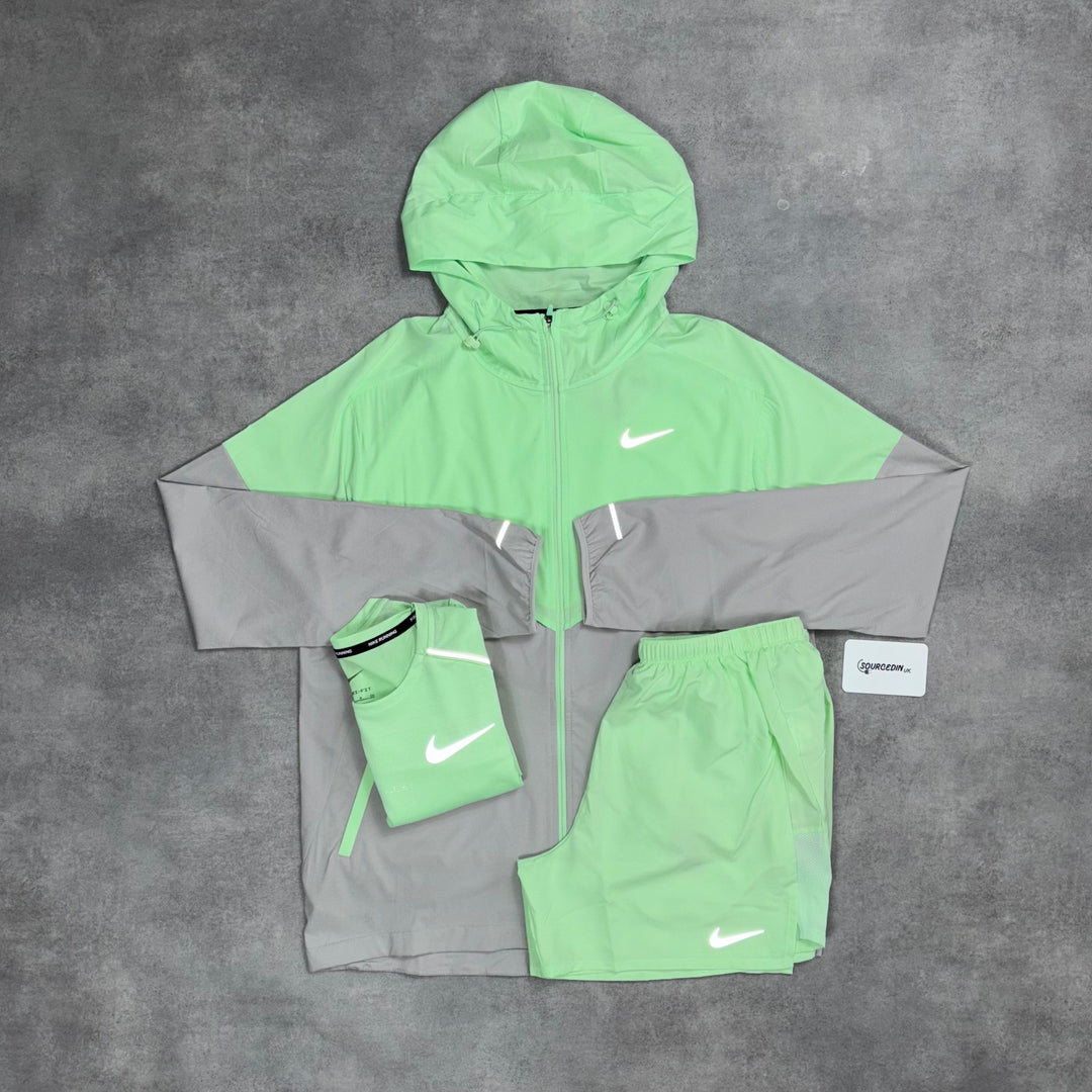 Nike Uv Windrunner Jacket 3-Piece 5” Challenger Short Set Vapour Green