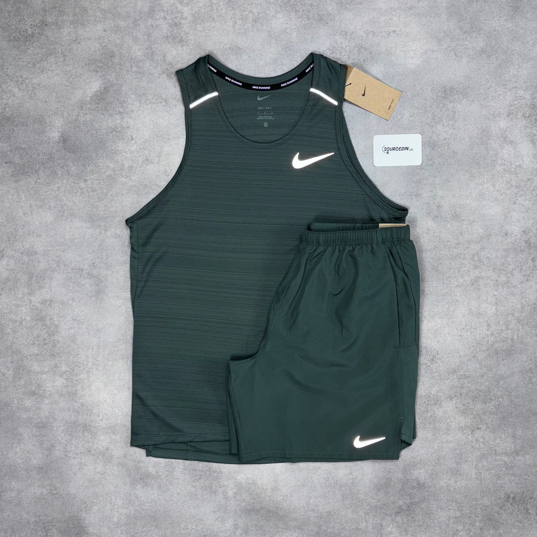 Nike Miler Vest Vinatge Green & Vintage Green Challenger 5" Short Set