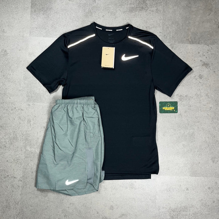 Nike Miler 1.0 T-Shirt Black & Nike Challenger Short Black/Grey Set