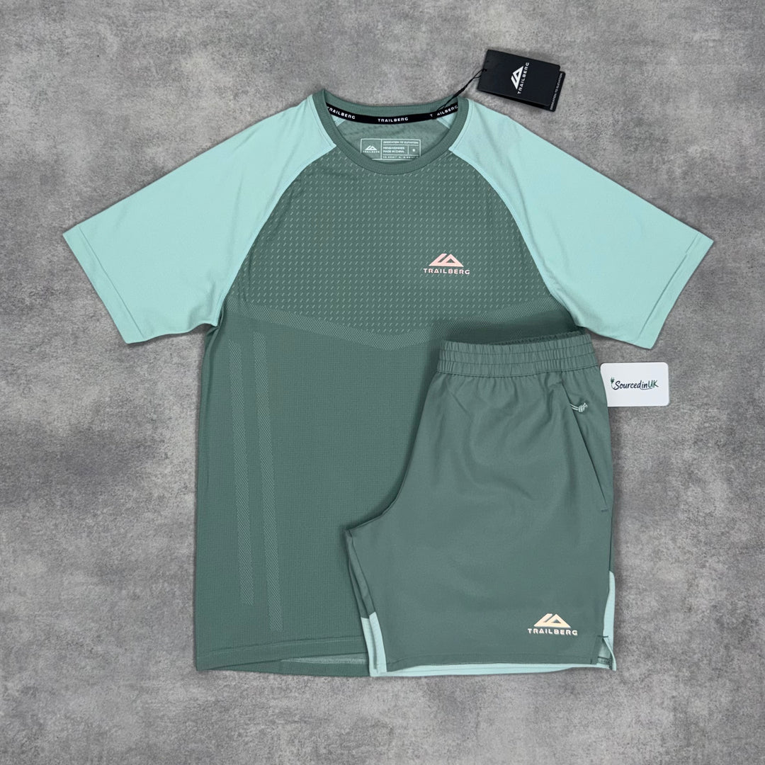 Trailberg Rapid Dash T-Shirt Willow Green & Willow Green 7” Challenger Shorts Set