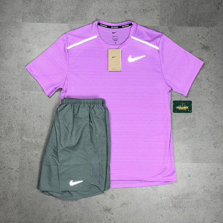 Nike Miler 1.0 T-Shirt Rush Fuchsia & Nike Challenger Short Black/Grey Set