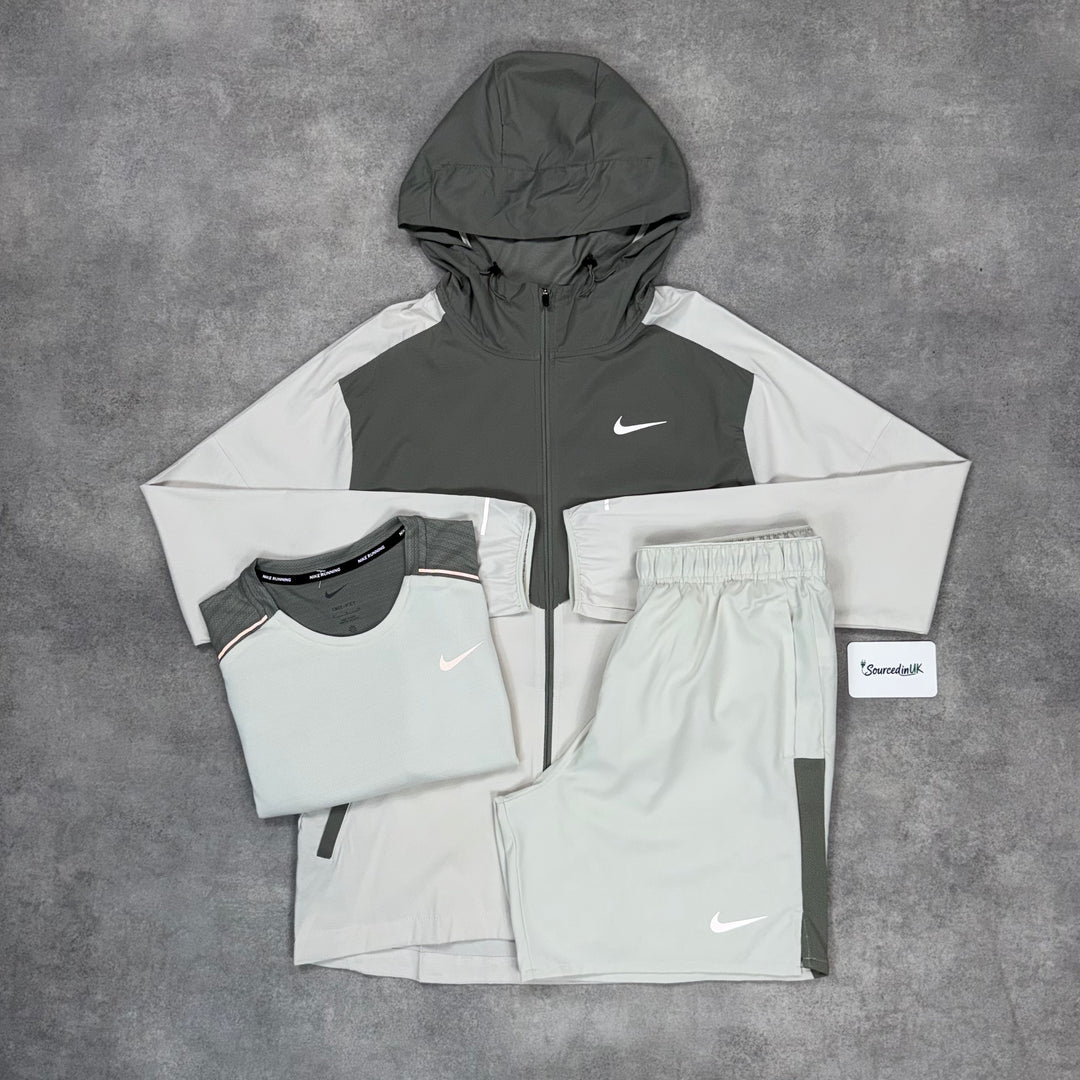 Nike Uv Windrunner Jacket 3-Piece 7” Challenger Short Set Beige
