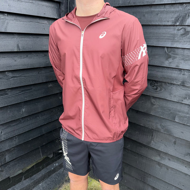 Asics Icon Windrunner Jacket Burgandy & 7” Black Icon Challenger Short Set