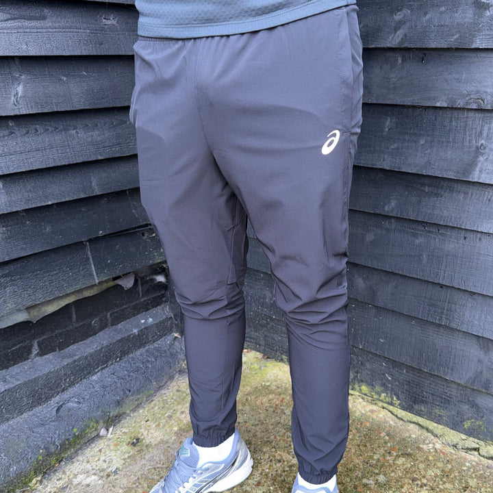 Asics Therma 1/4 Zip Ice Black & Asics Core Bottoms Black