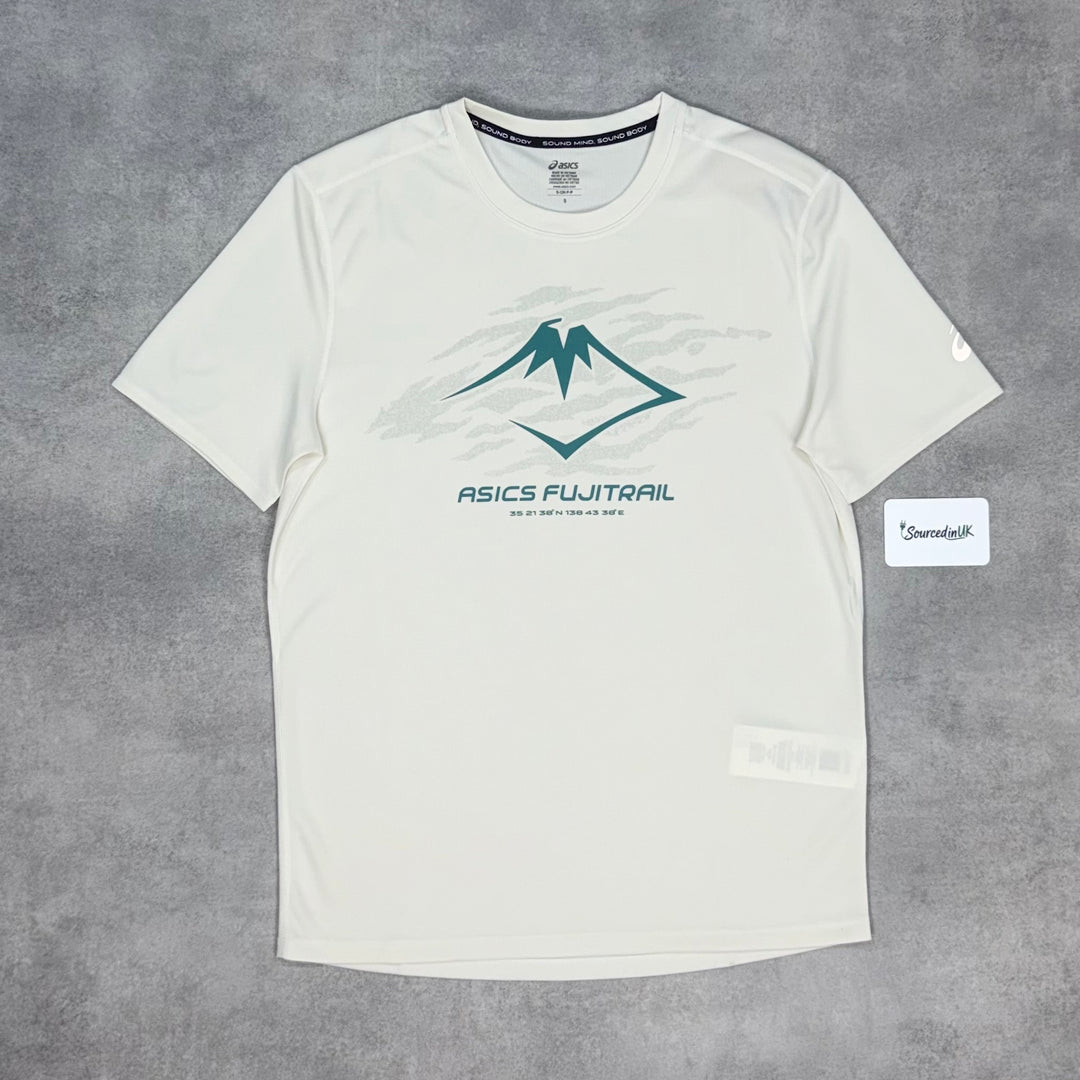 Asics Fujitrail T-Shirt Rainy Lake & Cold Moss 7” Curve Shorts Set