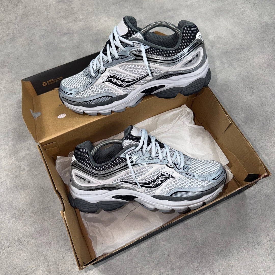 Saucony Pro Grid Omni 9 Microchip
