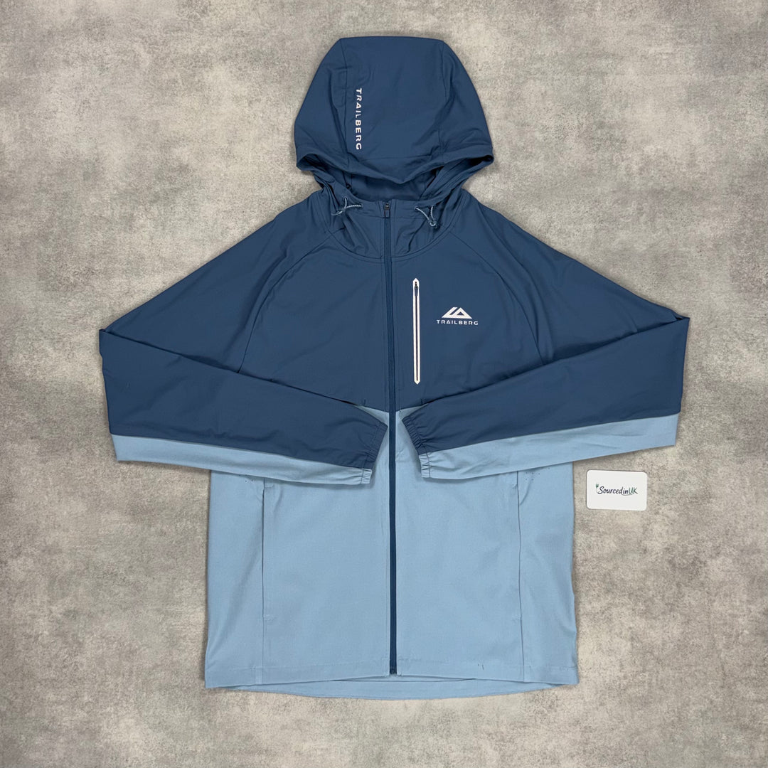 Trailberg Cloud Windrunner Jacket Skylar Blue & Skylar Blue 7” Challenger Short Set