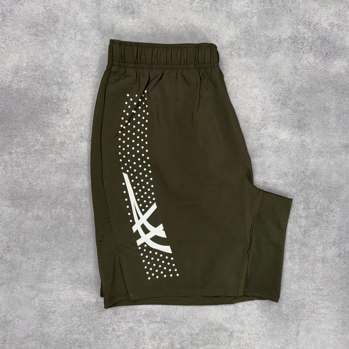 Asics Icon Challenger Shorts 7” Brown