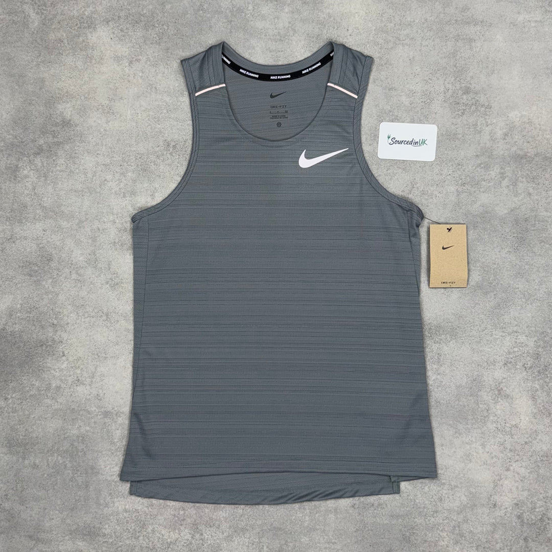 Nike Miler 1.0 Vest Metcon 5 Set Grey