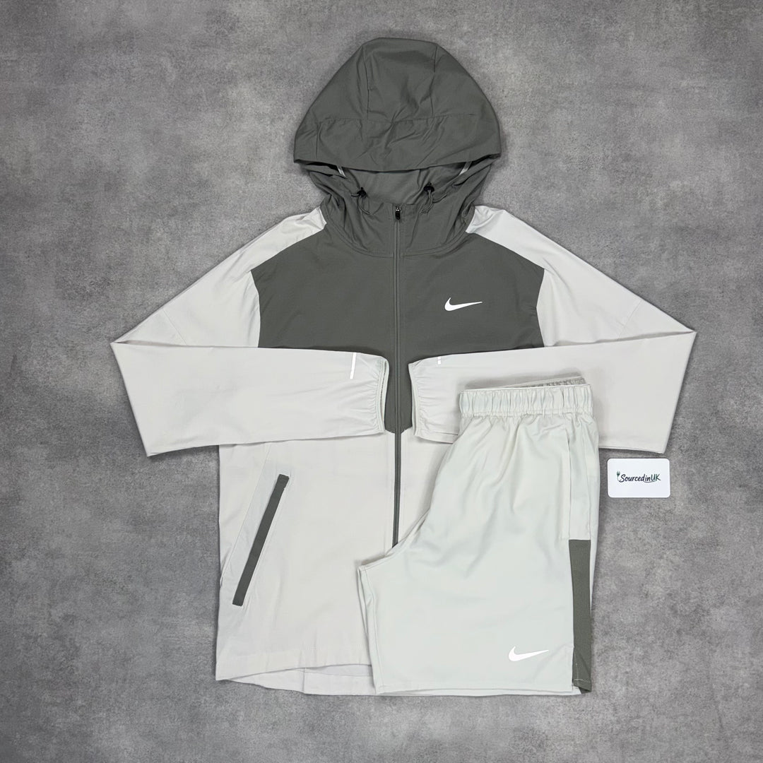 Nike Uv Windrunner Jacket 3-Piece 7” Challenger Short Set Beige