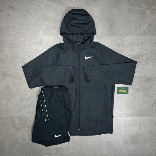 Nike Essential Windbreaker & Flex Stride Short Set “Black”