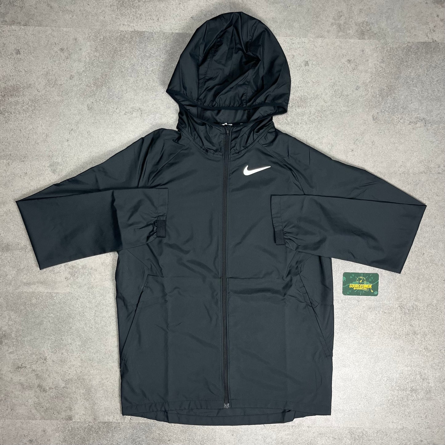 Nike Essential Windbreaker "Black"